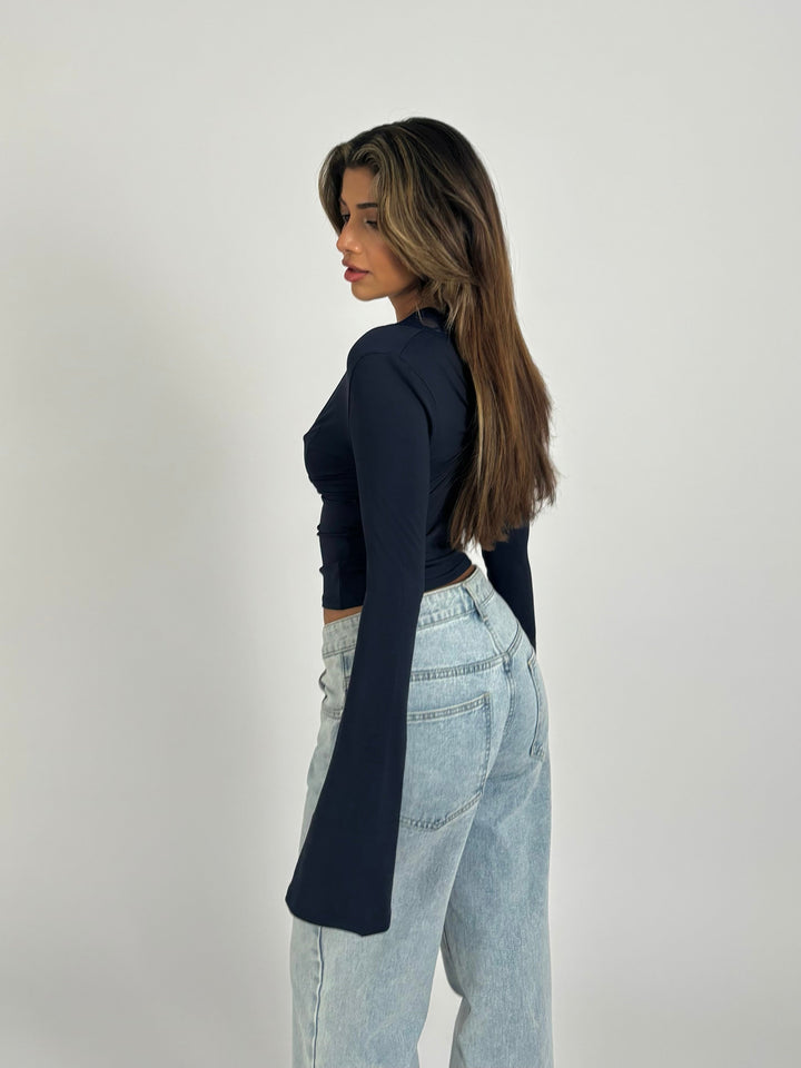 NORDIQUE CHIC – HAUT EN DENTELLE