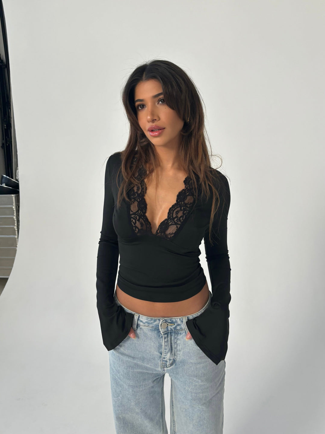 NORDIQUE CHIC – HAUT EN DENTELLE